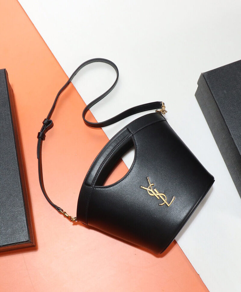Saint Laurent Celia Mini Tote In Smooth Leather Black